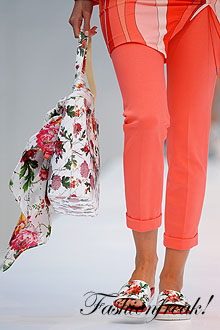 Gallery SHOES