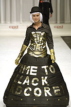 Catwalk with Ball