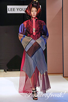 Lee Young Hee
