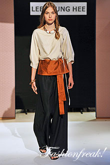 Lee Young Hee