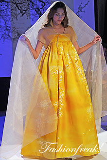 Lee Young Hee