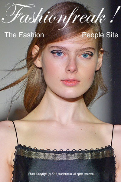 Fashionfreak ! The Fashion People Site