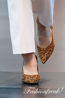 Gallery SHOES