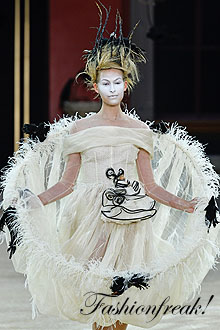 Guo Pei